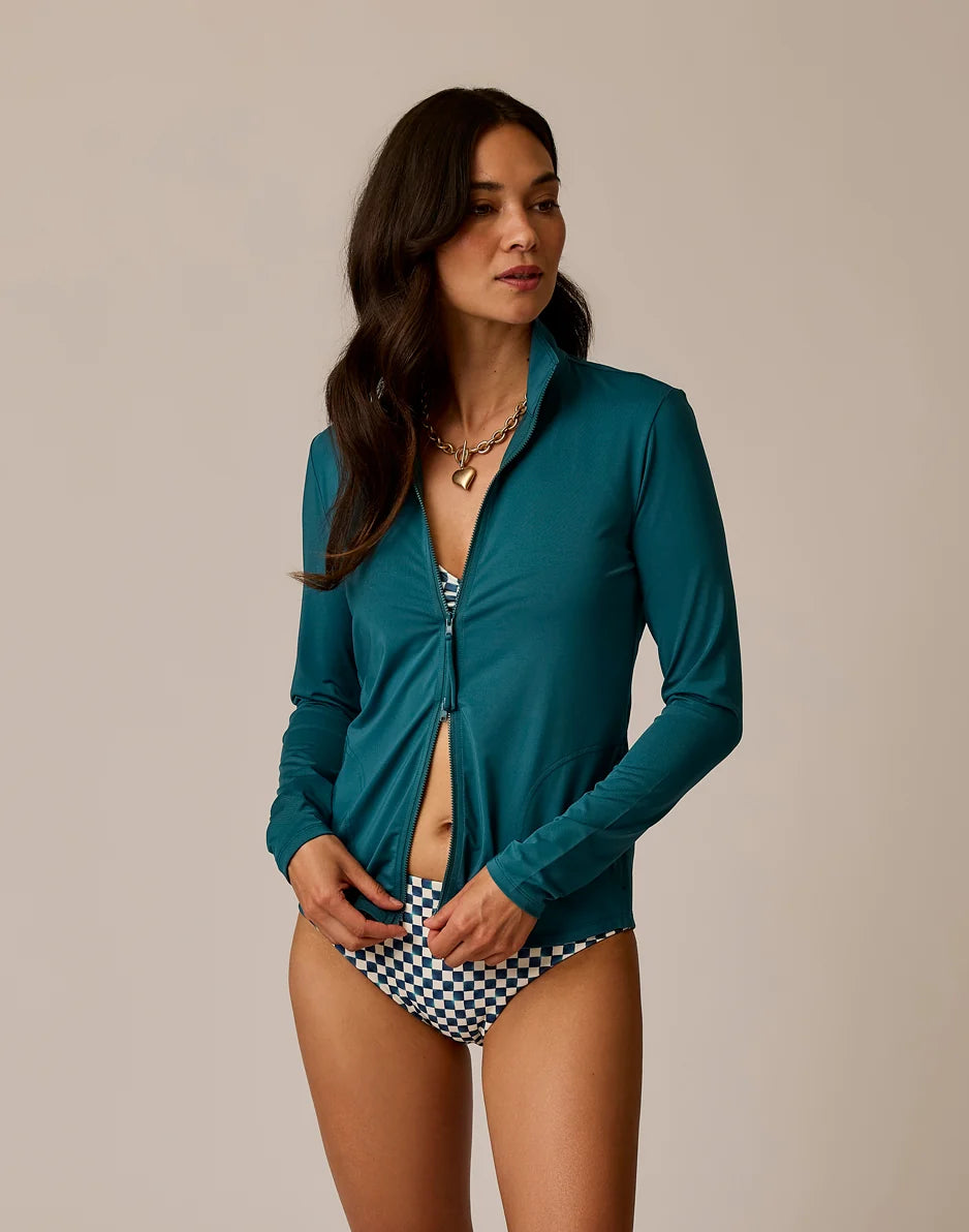 Lake Sunshirt: Nightdive
