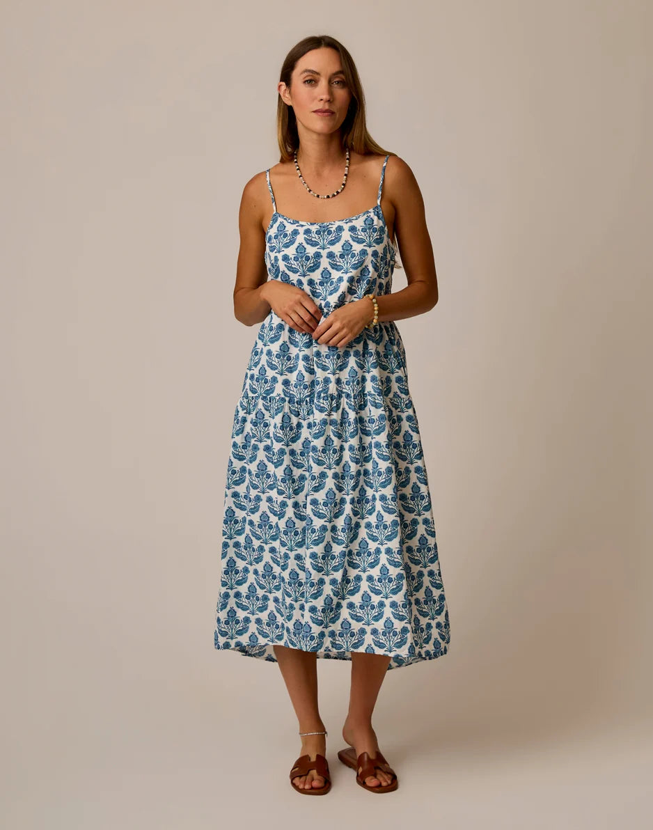 Jacey Textured Dress: Folk Floral