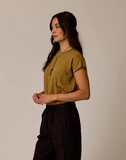 Astrid Hemp Tee: Golden