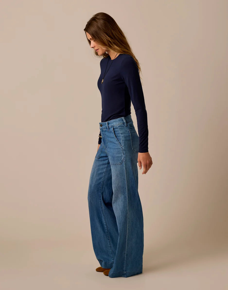 Farrah Lightweight Denim Wide Leg: Magnolia