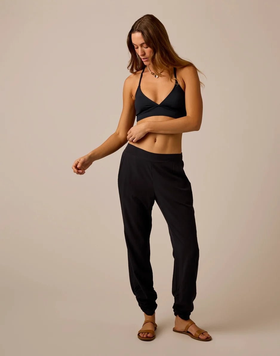 Avery Beach Pant: Black