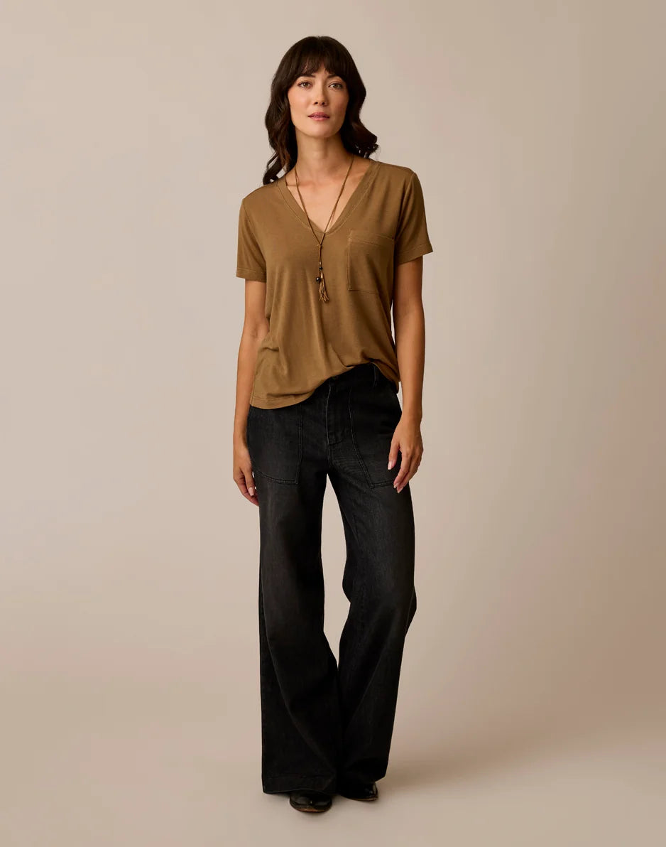 Lea Tissue V-Neck: Walnut