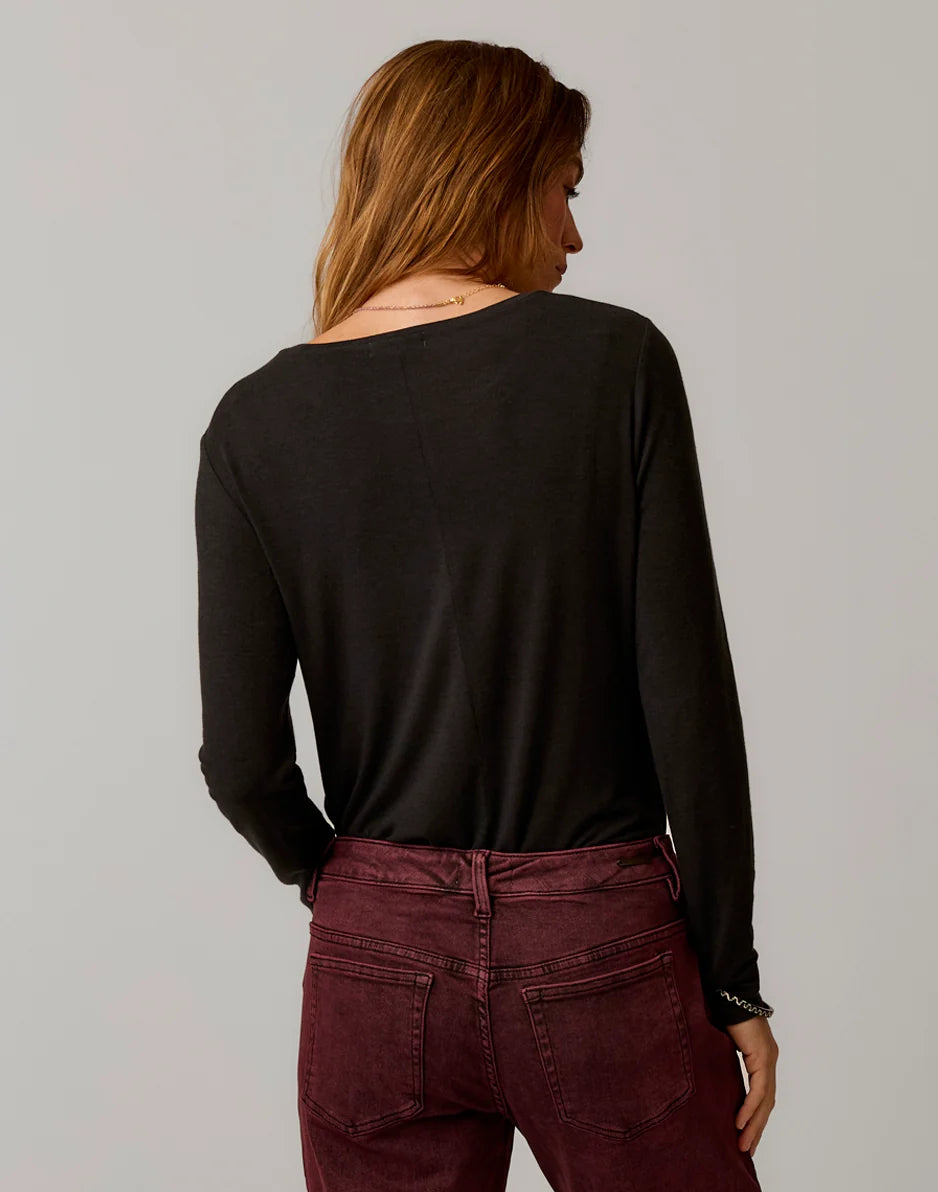 Lea Tissue Crewneck: Black
