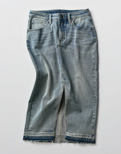 Atlas Denim Skirt: Beach Blue