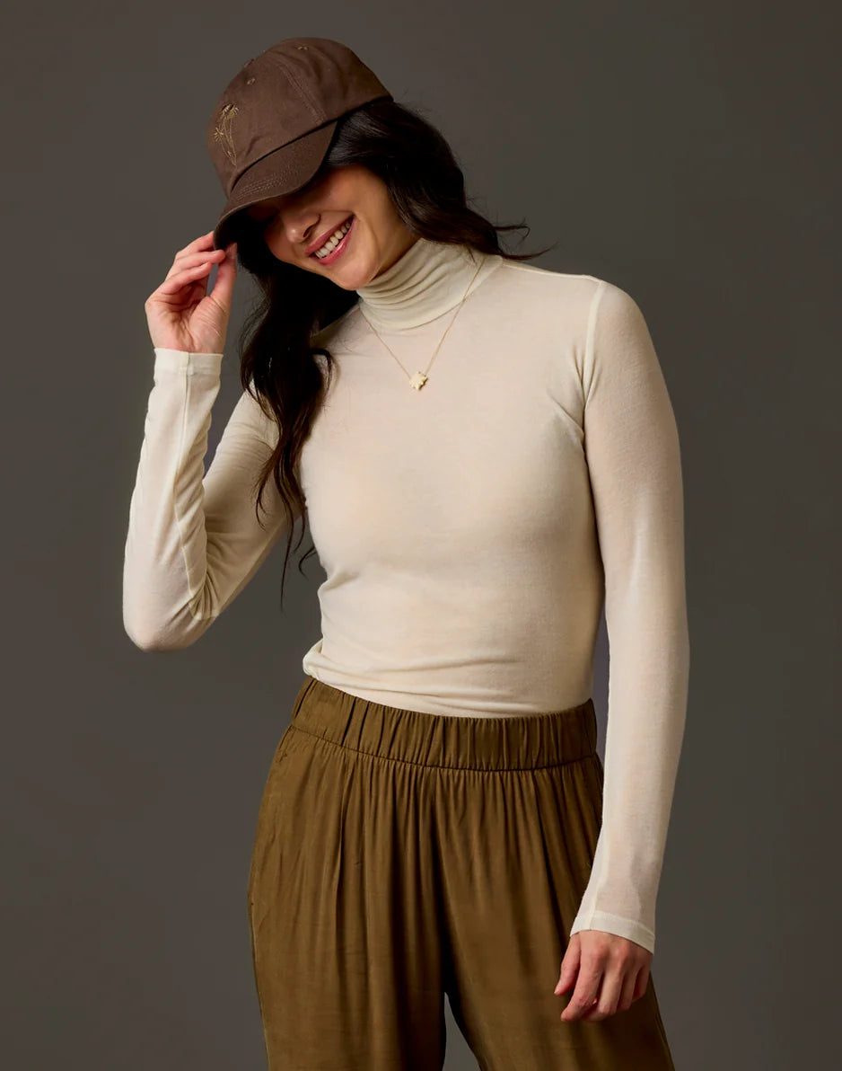 Lea Tissue Turtleneck: Birch