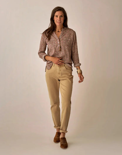 Carson Hi Rise Jean: Sand