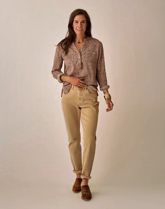 Carson Hi Rise Jean: Sand