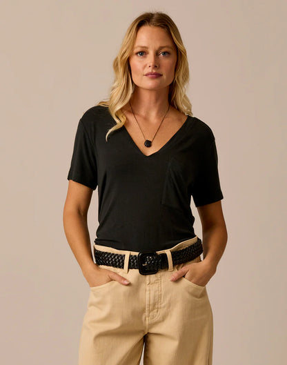 Lea Tissue V-Neck: Black