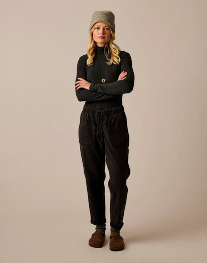 Lea Tissue Turtleneck: Black