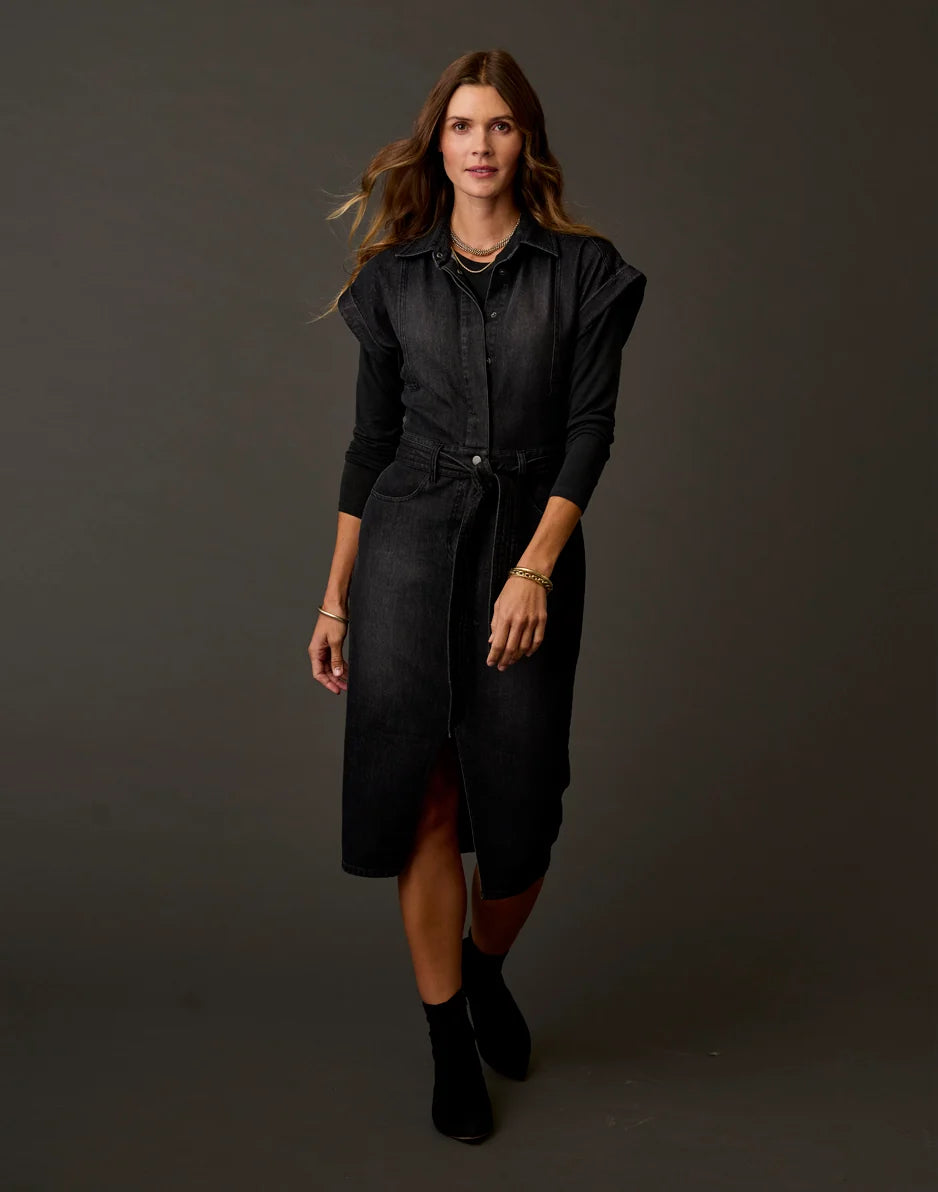 Lea Tissue Crewneck: Black