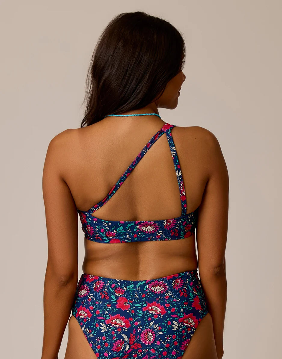 Bondi Compression Top: Isla