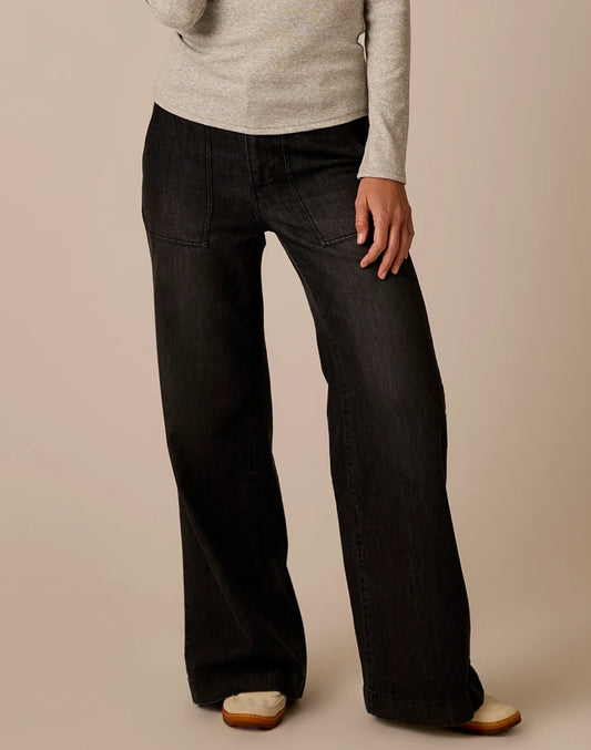 Farrah Lightweight Denim Wide Leg: Washed Black