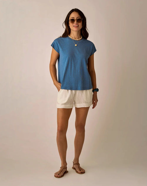 Hellie Linen Short: Cloud Chambray